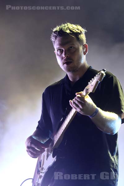 ALT-J - 2015-08-30 - SAINT CLOUD - Domaine National - Scene de la Cascade - 